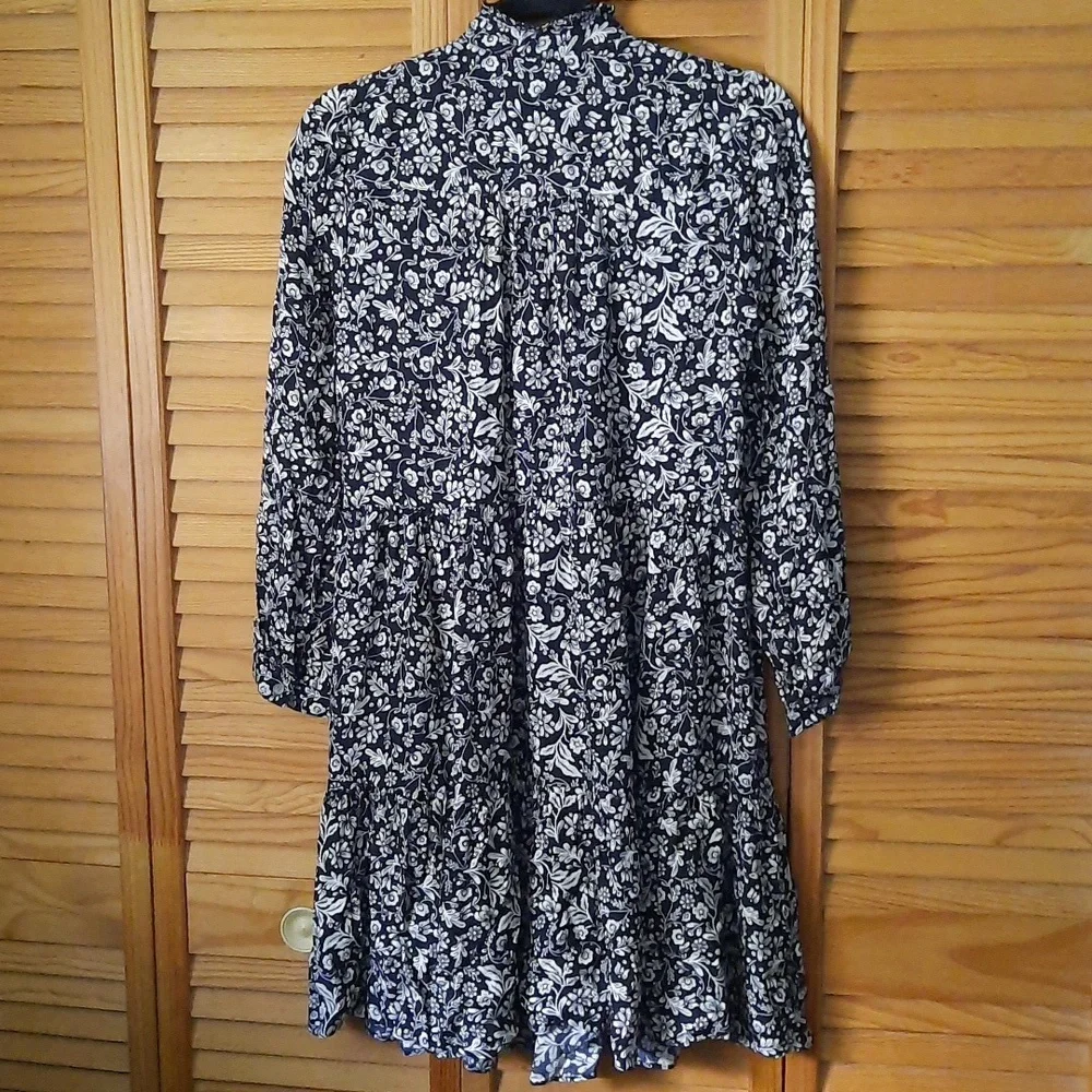 J.Crew Re-Imagine Black and White Floral Inseam Pockets Ruffle Collar Dress XS